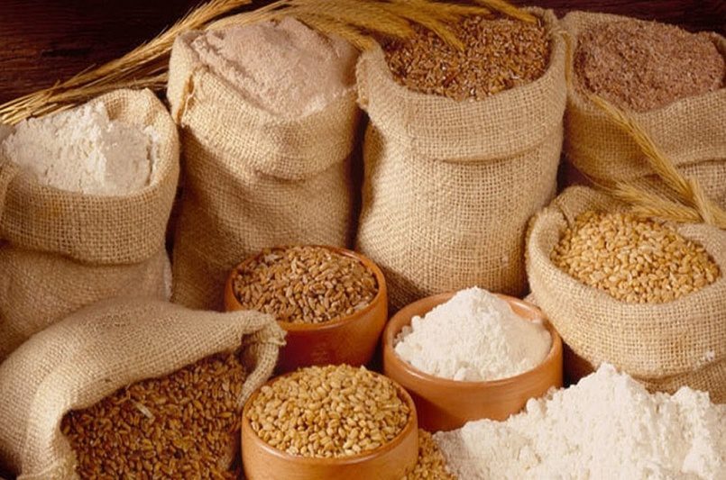 thức ăn chăn nuôi nhiều chất khoáng và muối